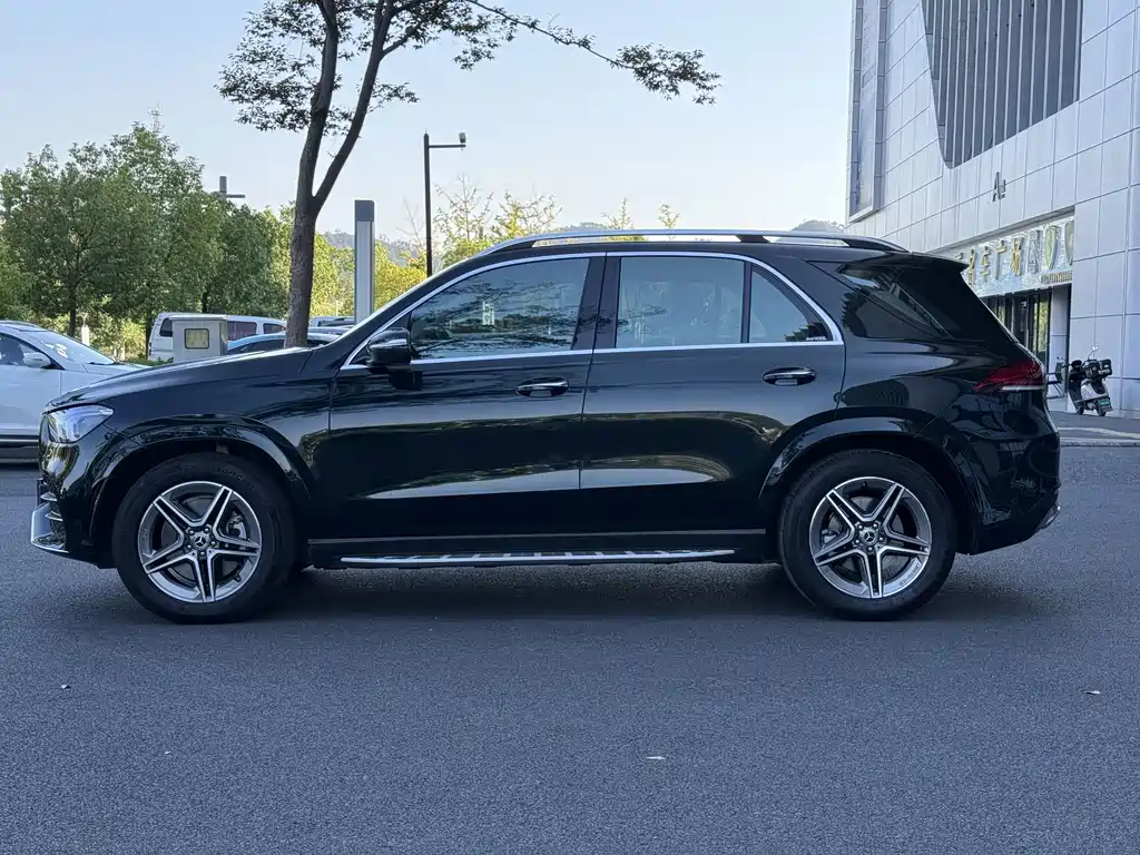Mercedes-Benz GLE 2022 — фото 6
