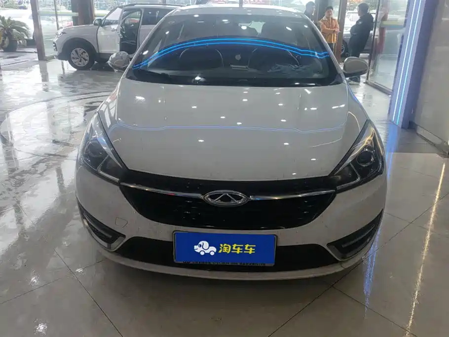 CHERY ARRIZO 5