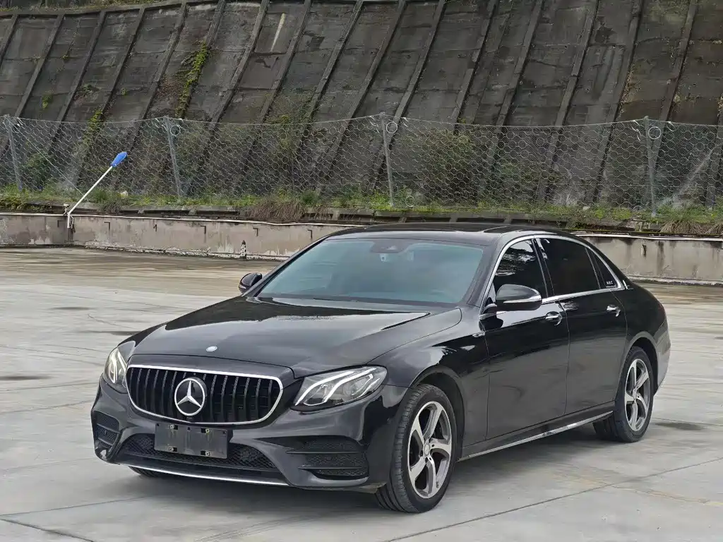 Mercedes-Benz E-Class 2017