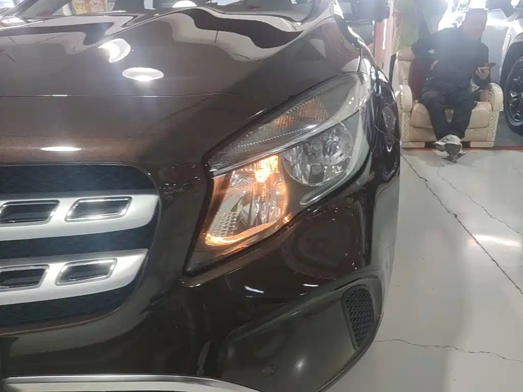 Mercedes-Benz GLA — миниатюра 24