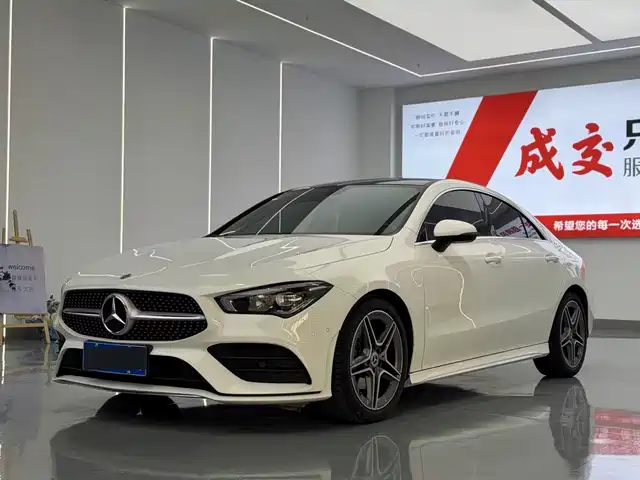 Mercedes-Benz CLA
