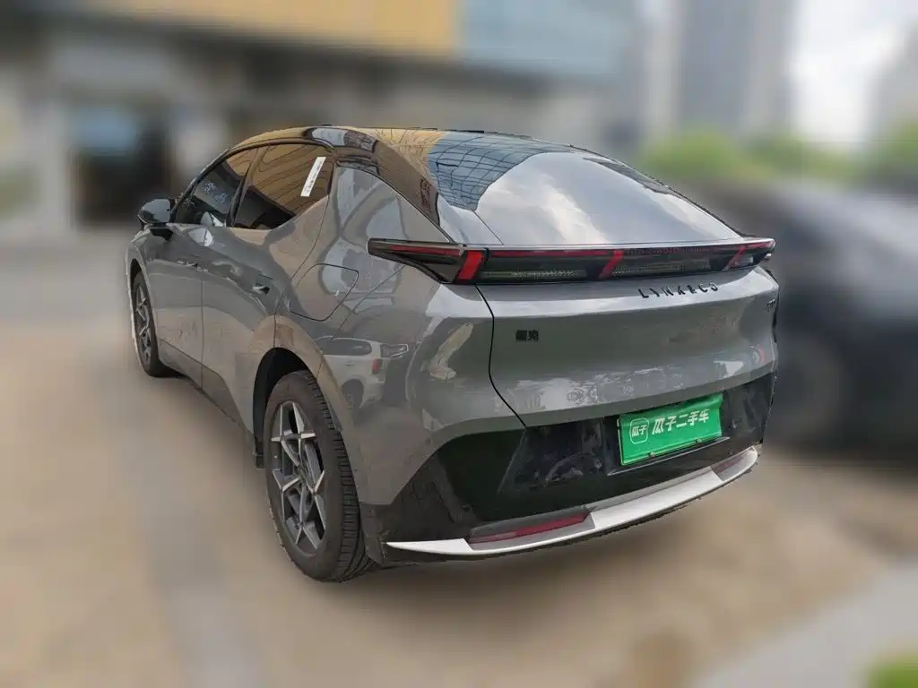 Lynk & Co 20 — миниатюра 24