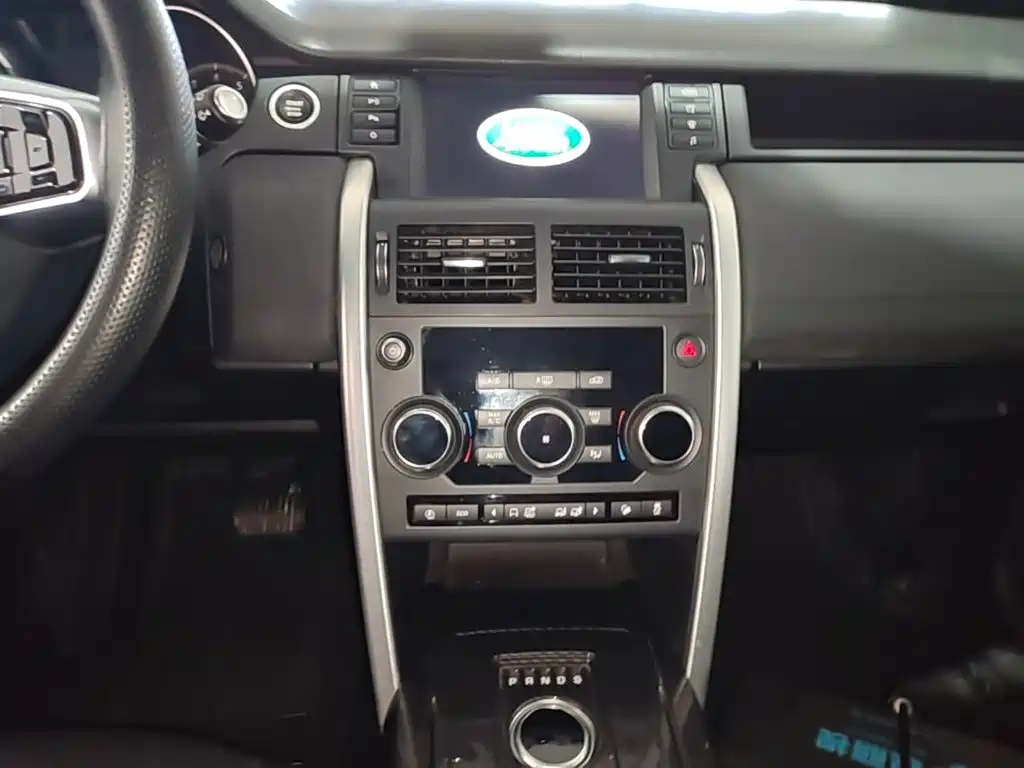 Land Rover Discovery Sport — миниатюра 13