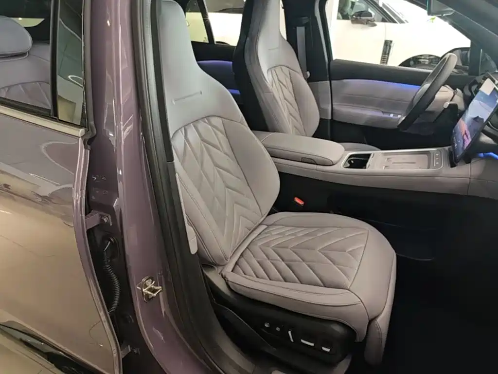 NIO EC6 — миниатюра 25