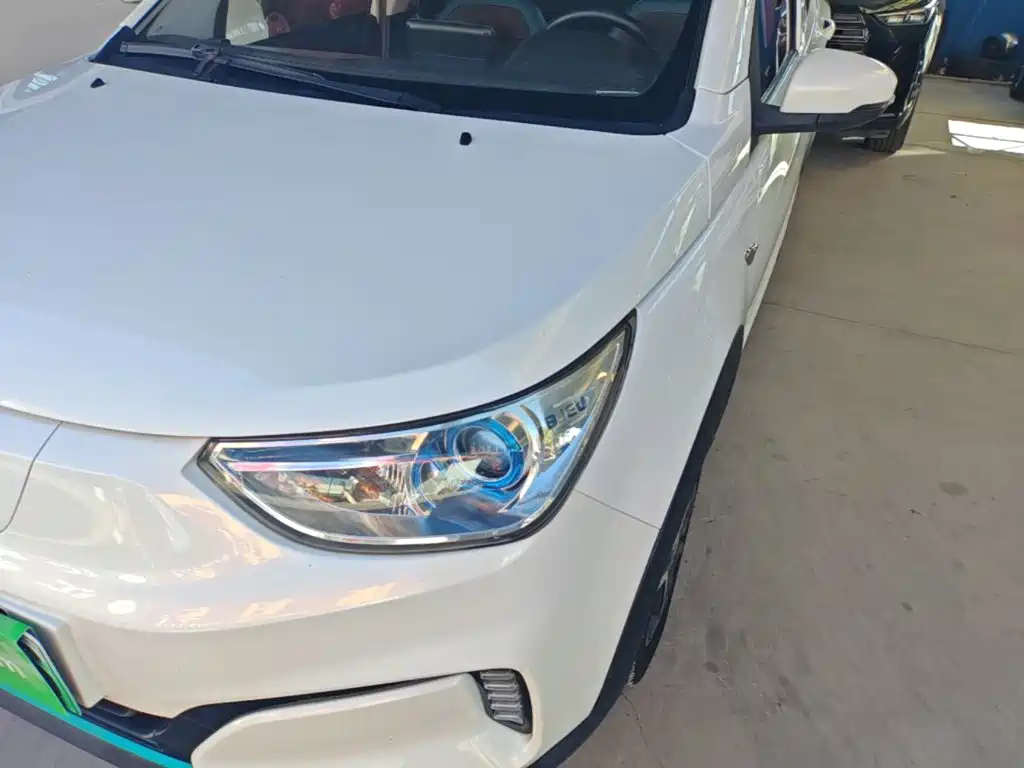 BAIC New Energy EC3 — миниатюра 24
