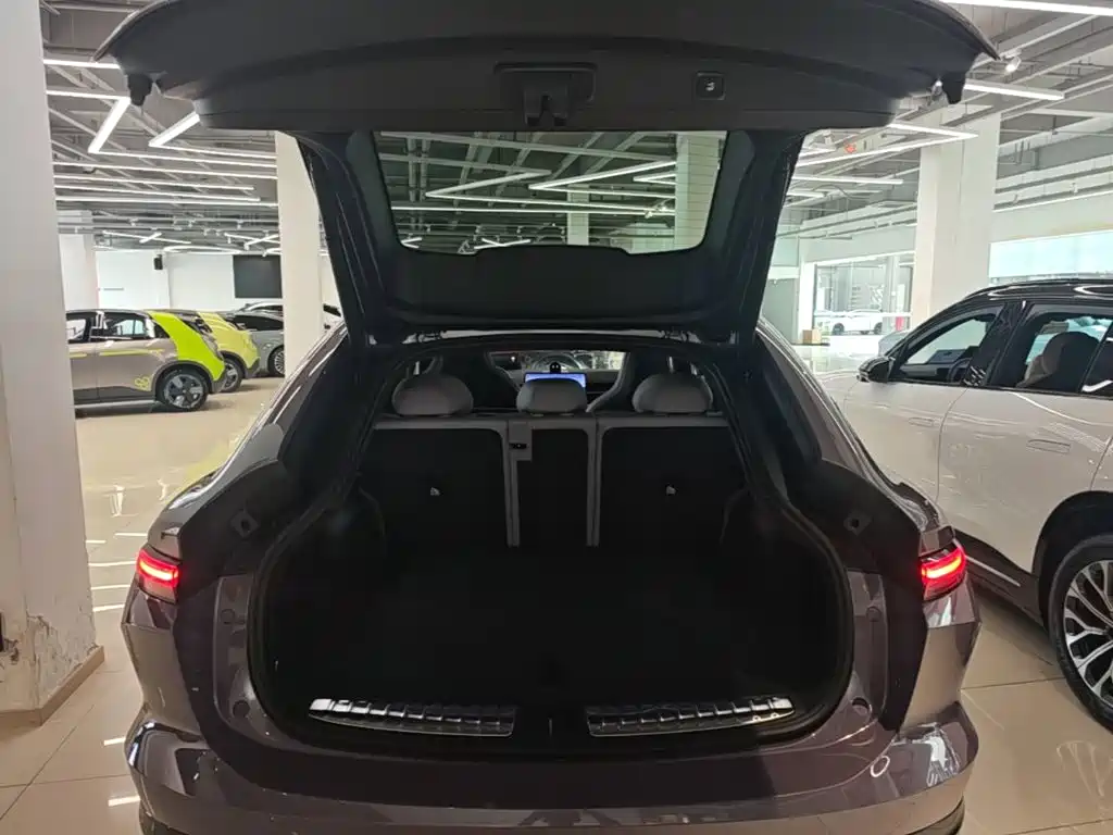NIO EC6 — миниатюра 19