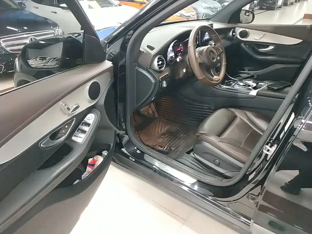 Mercedes-Benz GLC — миниатюра 16