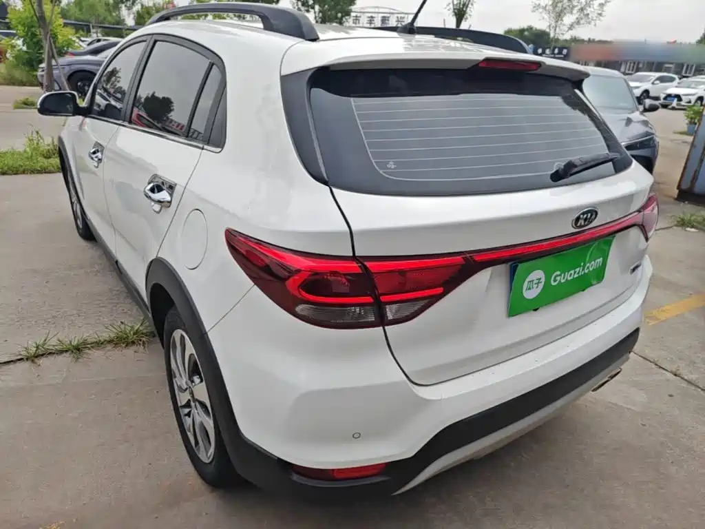 Kia KX Cross — миниатюра 5