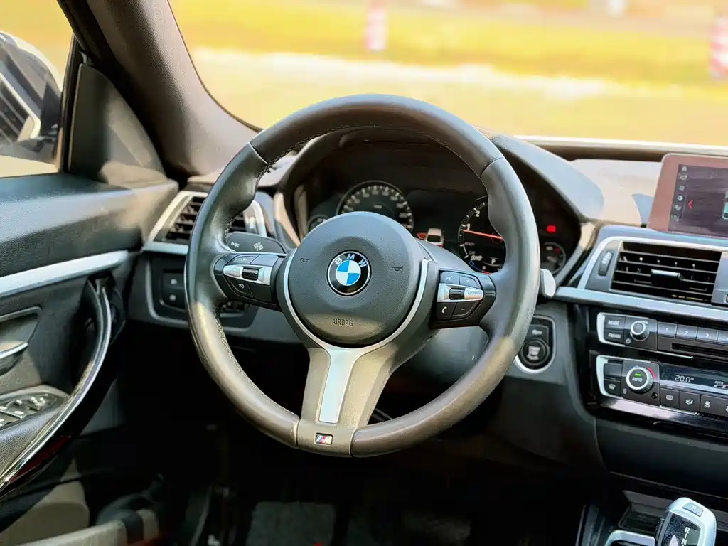 BMW 3 Series GT — миниатюра 4