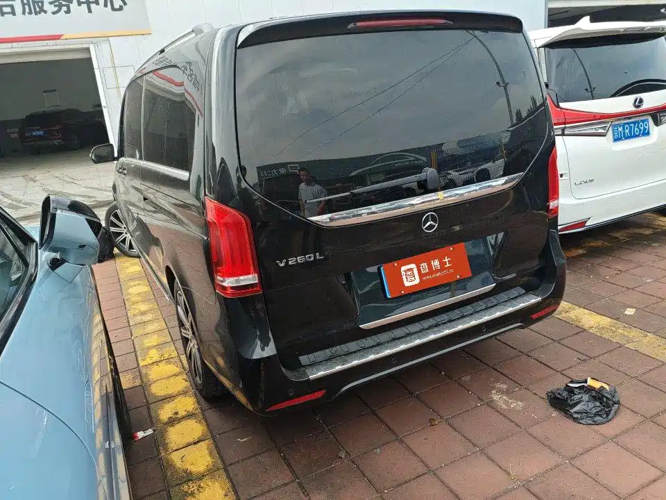 Mercedes-Benz V-Class — миниатюра 3