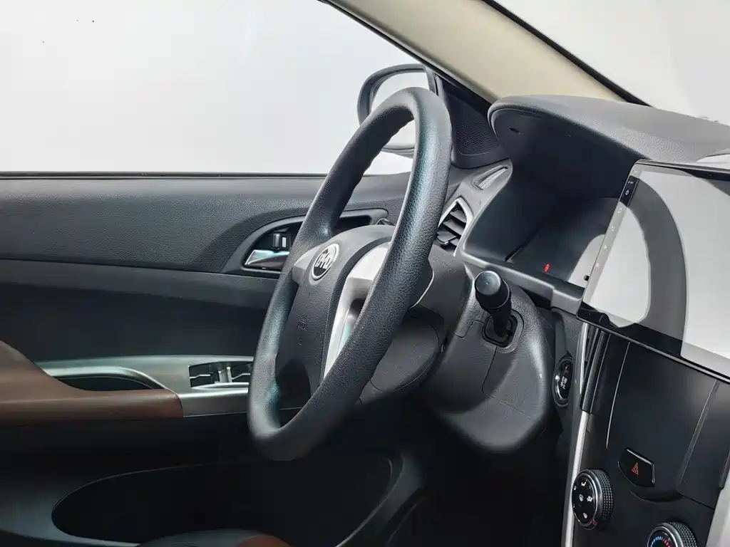BYD F3 — миниатюра 22