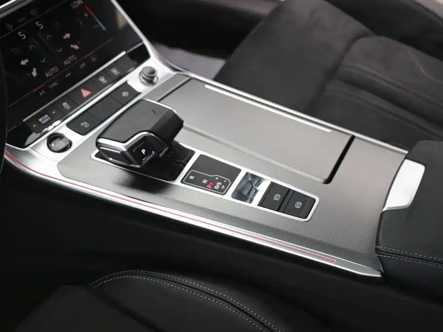 Audi A7L 45TFSI S-line Dream Builder Type Liujing Package, фото 14