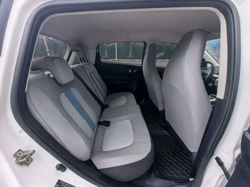 Changan Benben E-Star — миниатюра 7