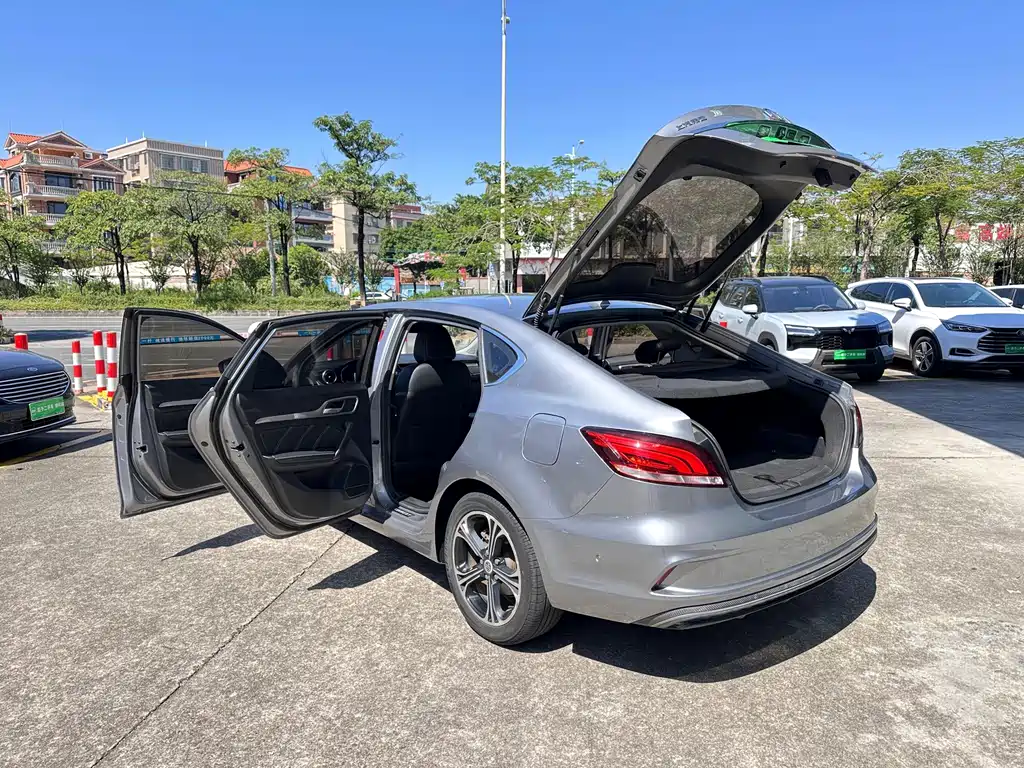 MG 6 New Energy — миниатюра 20