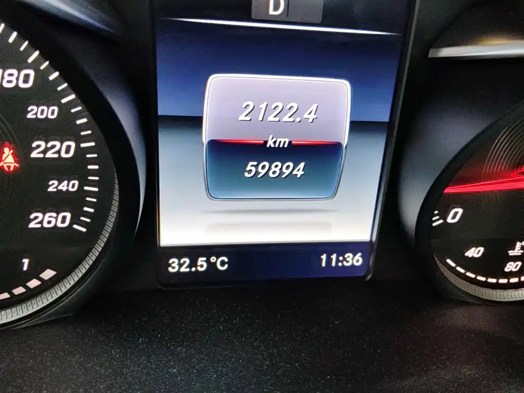 Mercedes-Benz C-Class — миниатюра 17