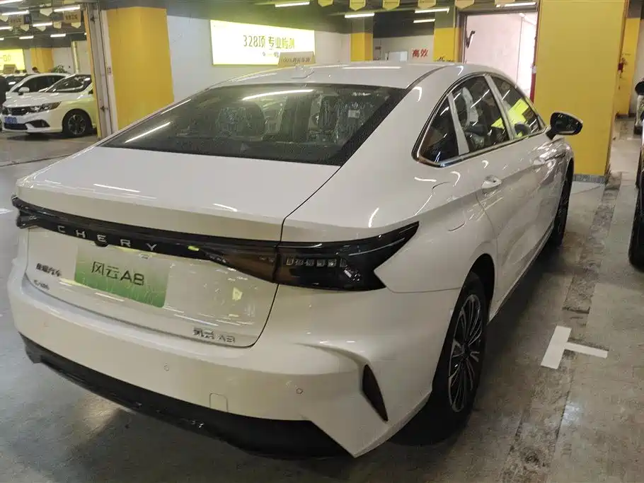 CHERY FENGYUN A8