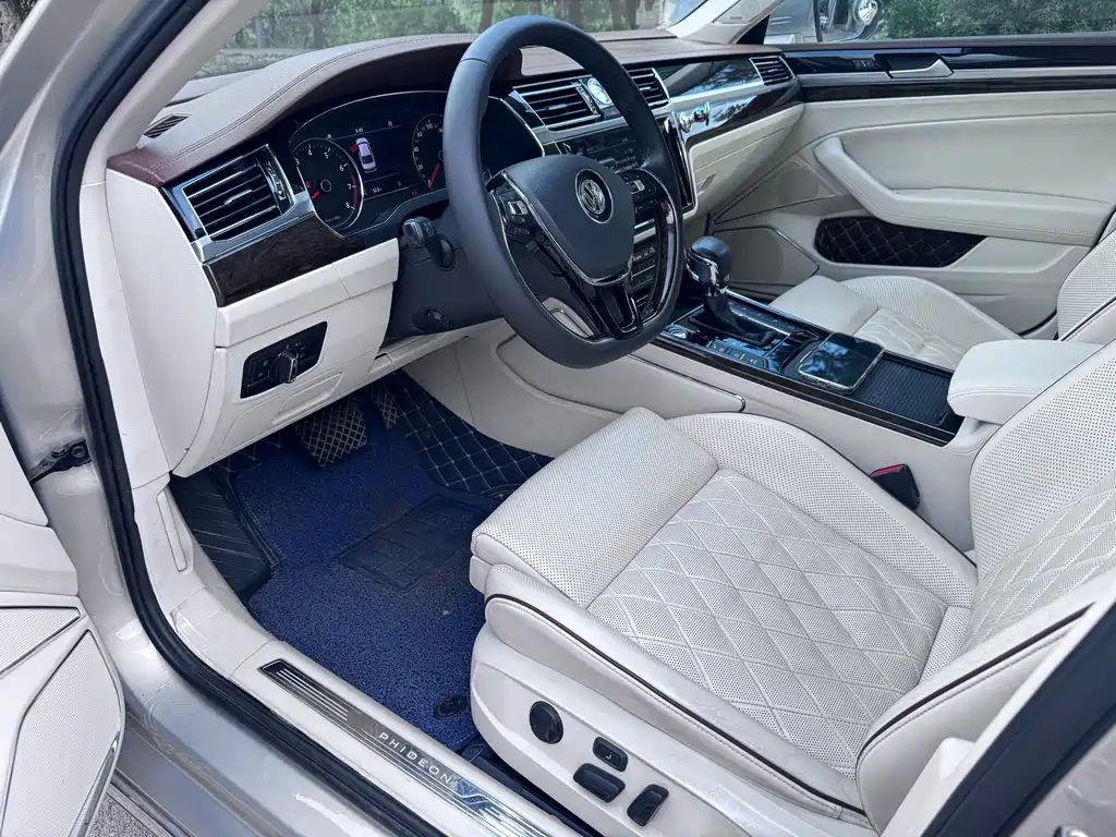 Volkswagen Phideon 2018 480 V6 Flagship