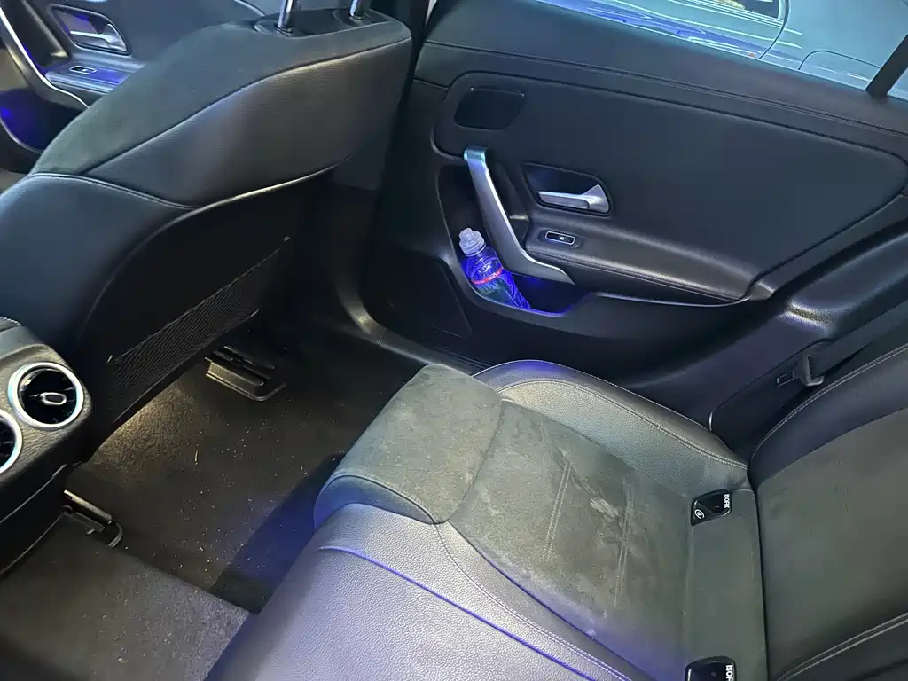 Mercedes-Benz A-Class — миниатюра 12