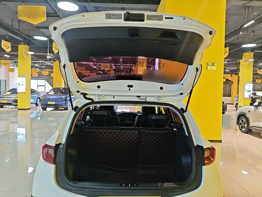 Kia KX1 — миниатюра 19
