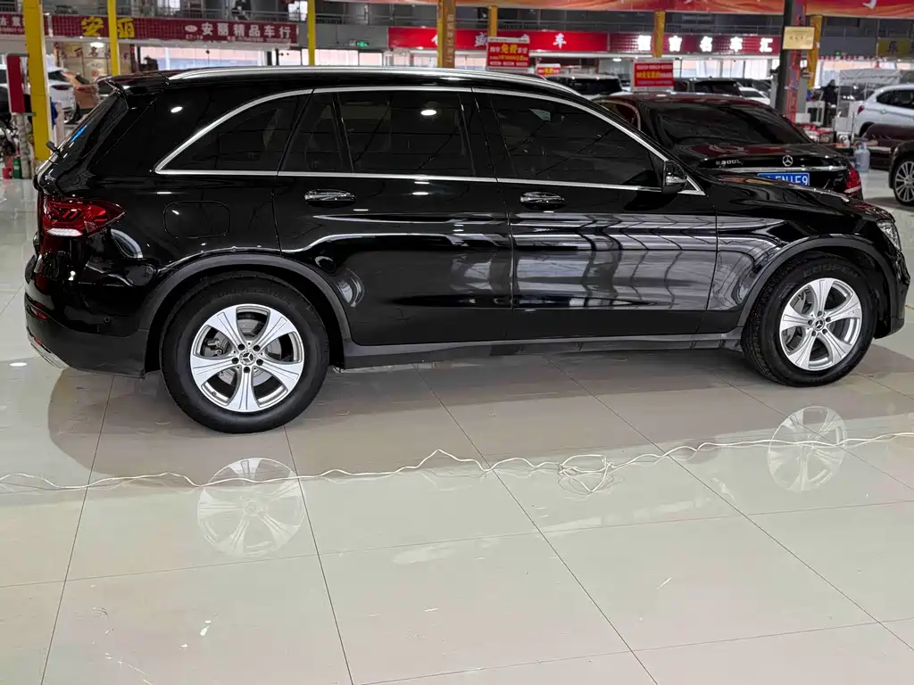 Mercedes-Benz GLC — миниатюра 5