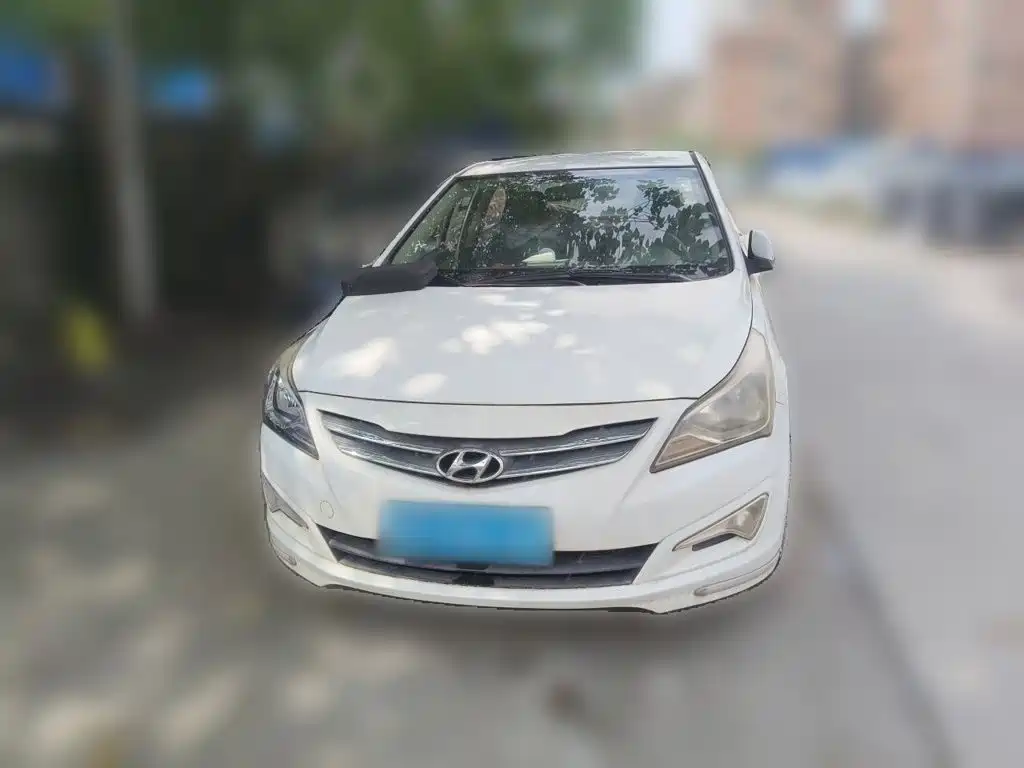 Hyundai Verna — миниатюра 23