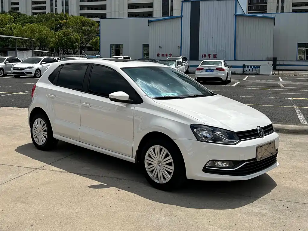 Volkswagen Polo — миниатюра 3