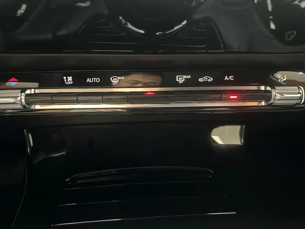 Mercedes-Benz A-Class — миниатюра 11