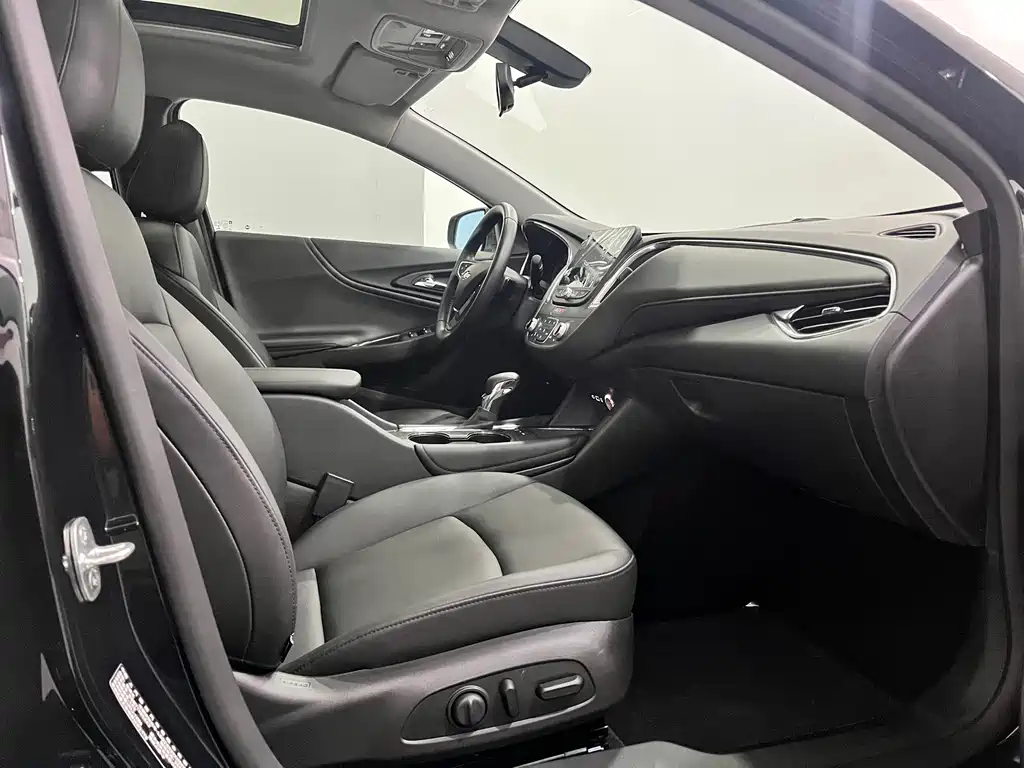 CHEVROLET MAI RUIBAO XL