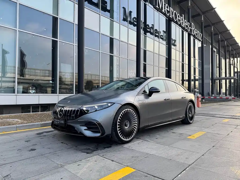 MERCEDES-BENZ EQS AMG