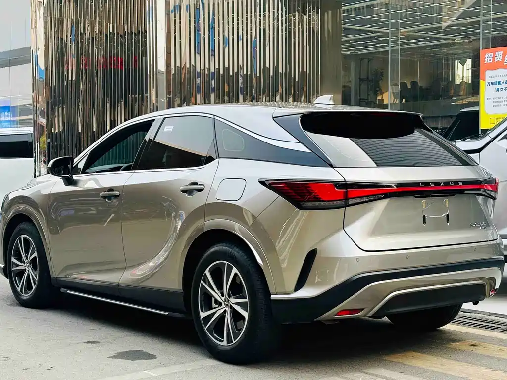 LEXUS RX
