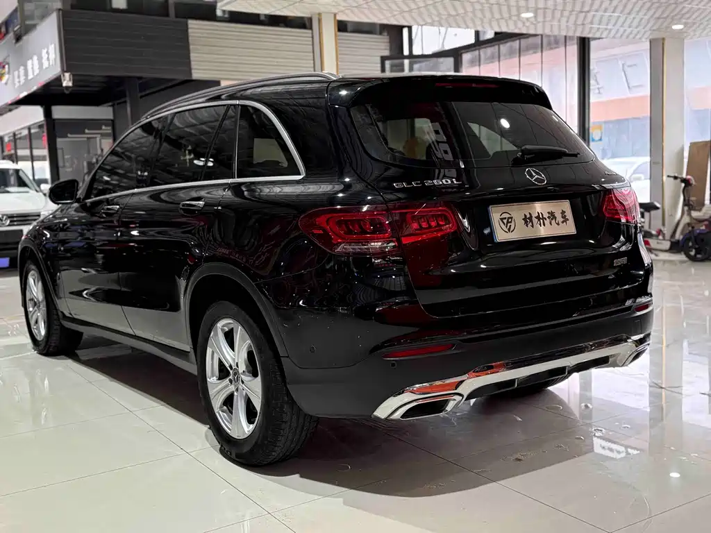 Mercedes-Benz GLC — миниатюра 4