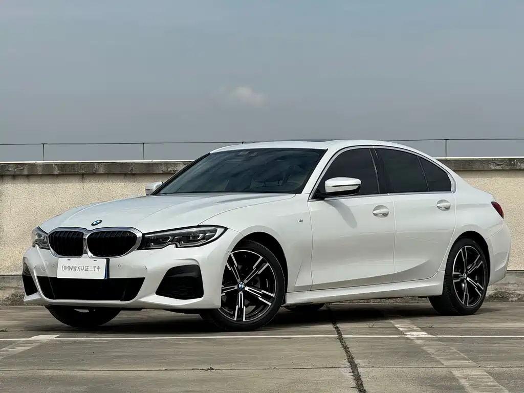 BMW 3 Series 2021