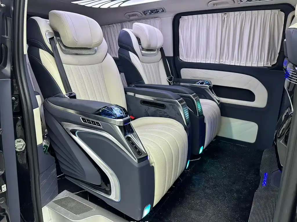 Mercedes-Benz Vito 2016 2.0T Elite