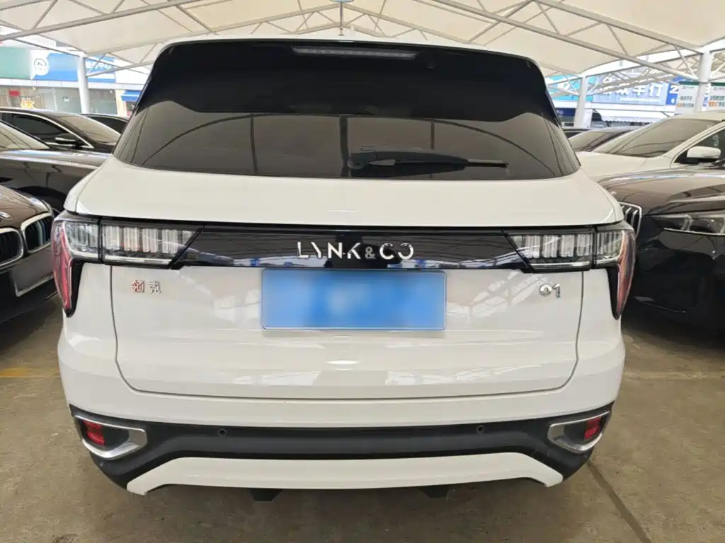 Lynk & Co 01 — миниатюра 6