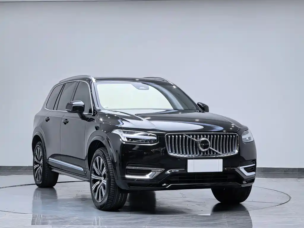 Volvo XC90 2024 B5 Luxury 7 мест