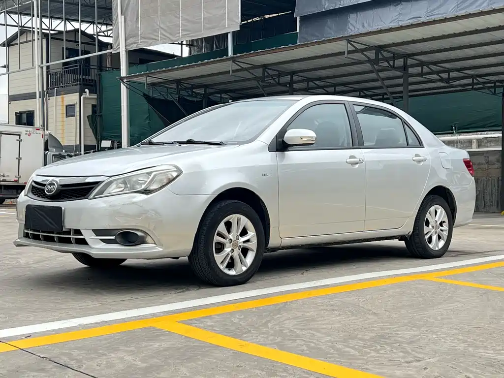 BYD F3