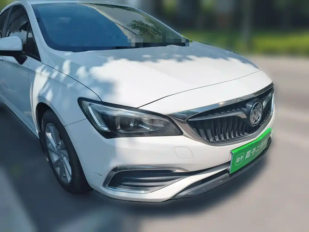 Buick Verano — миниатюра 24