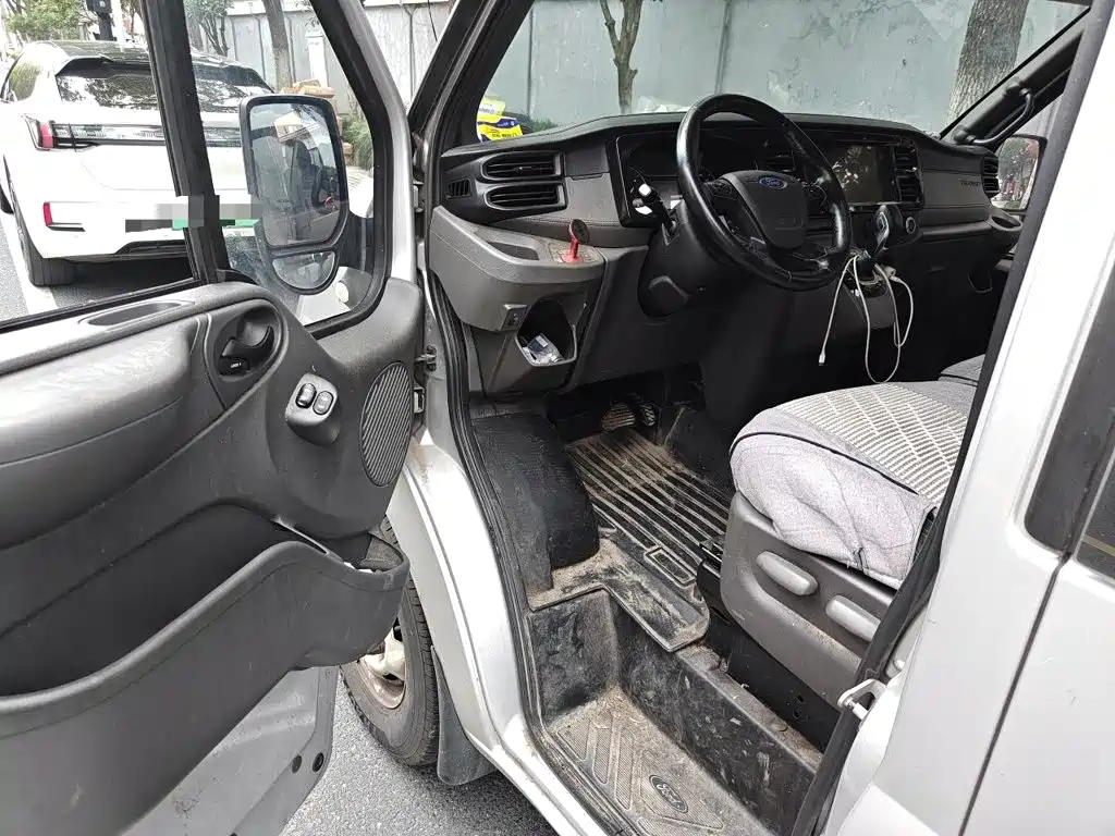 Ford Transit Custom — миниатюра 14