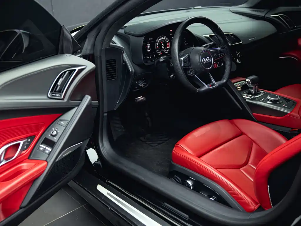 Audi R8 — миниатюра 10