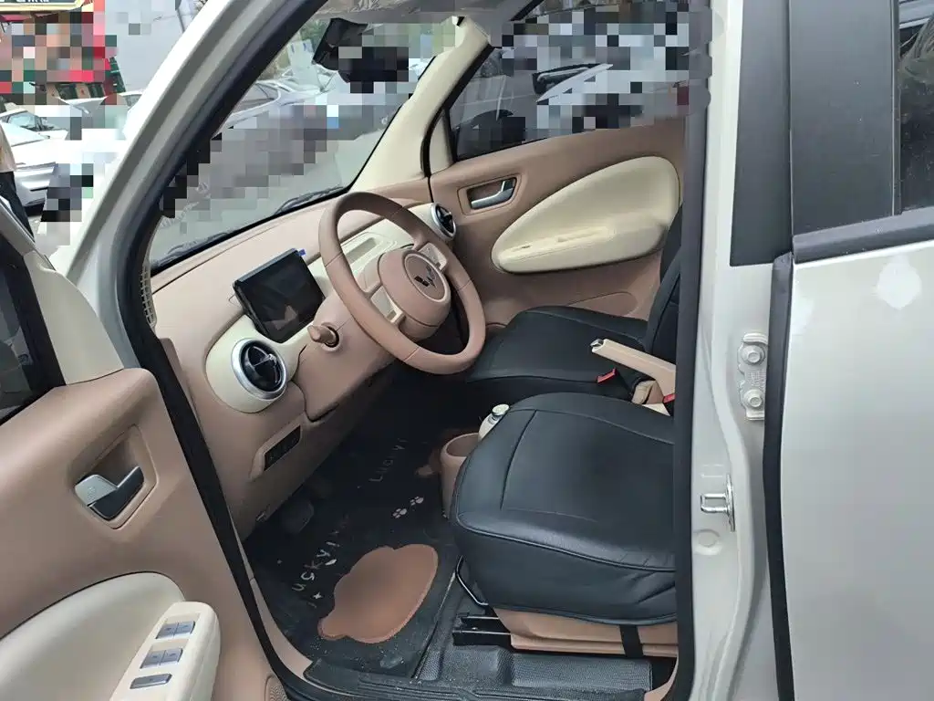 Wuling MINIEV — миниатюра 11