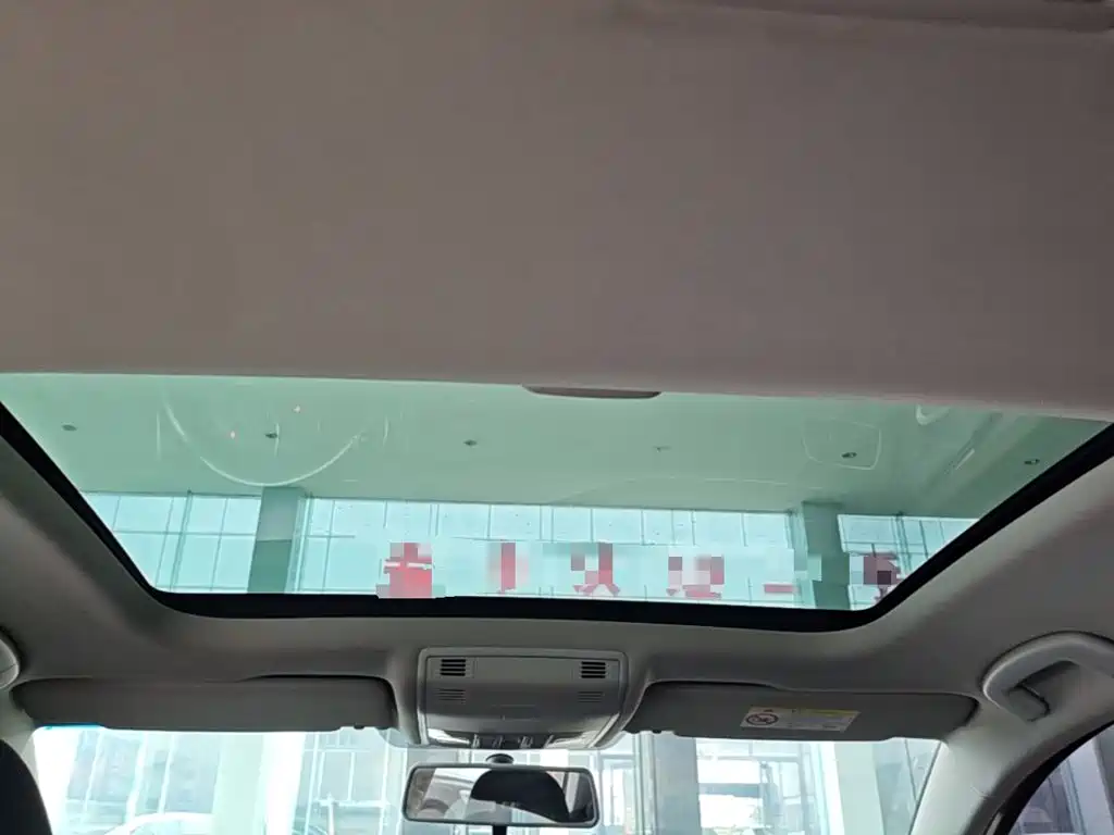 Volkswagen Golf — миниатюра 18