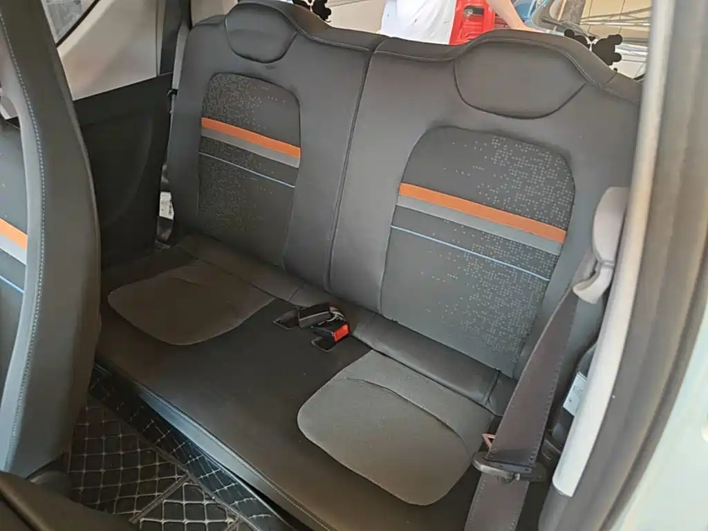 Wuling MINIEV — миниатюра 17