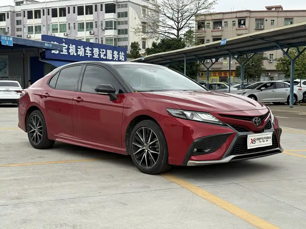 Toyota Camry 2021 2.5S