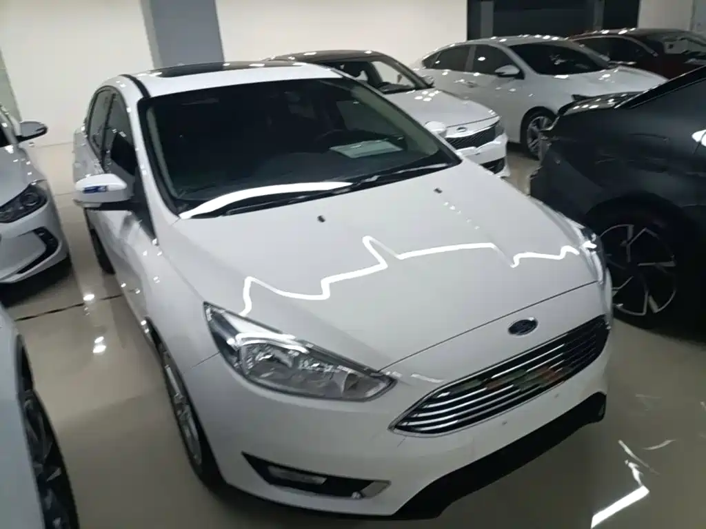 Ford Focus — миниатюра 4