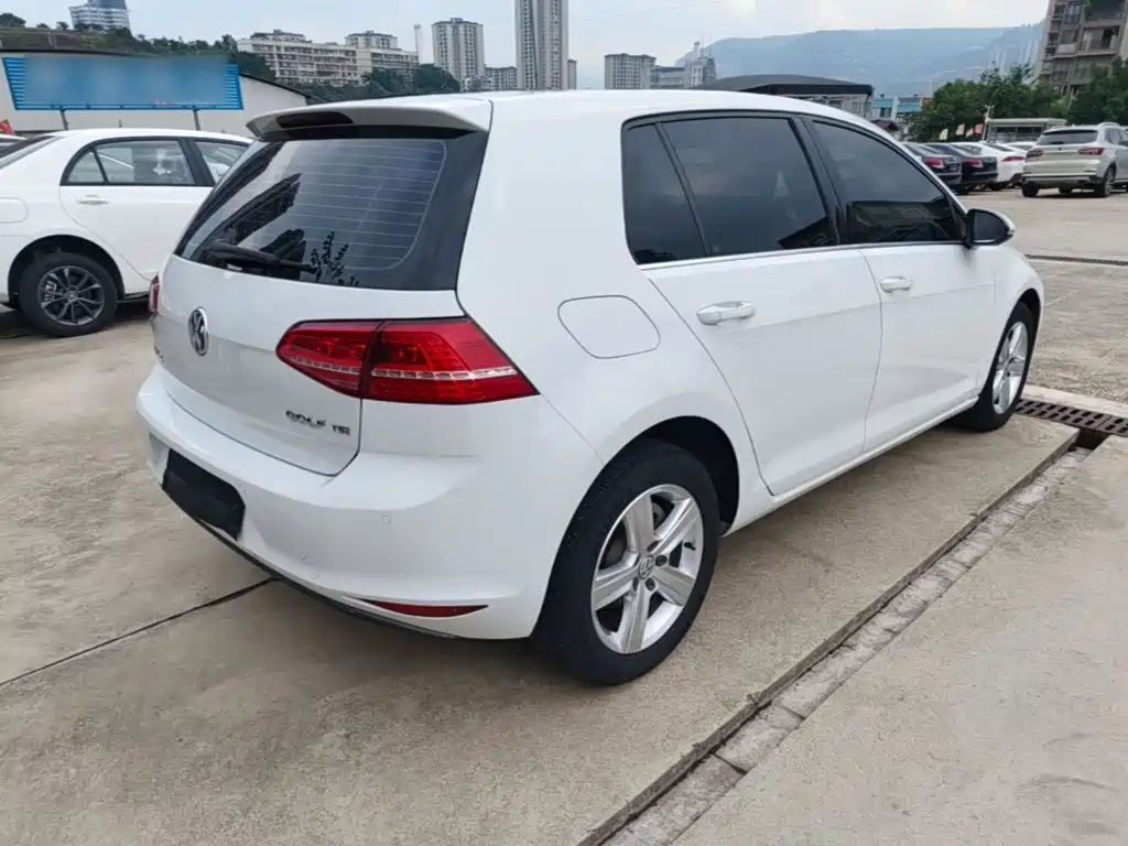 Volkswagen Golf — миниатюра 7