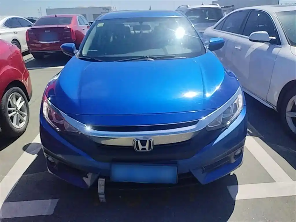 Honda Civic 2016 220TURBO CVT Luxury