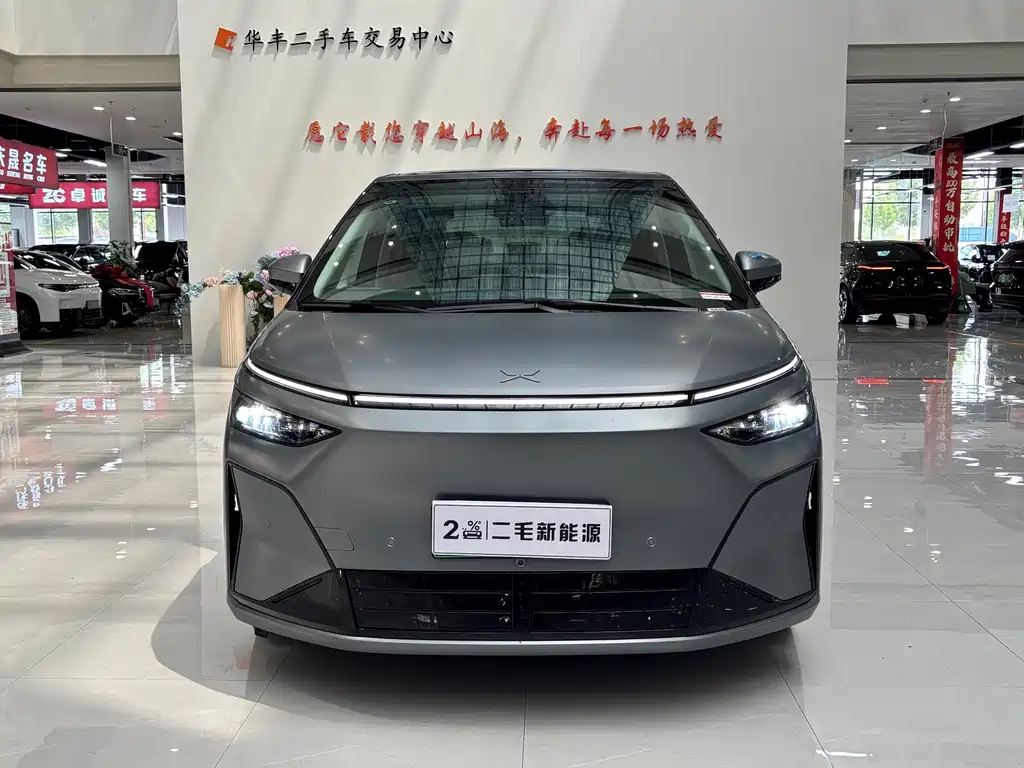XPeng X9 - фото 2