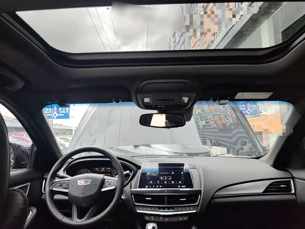 Cadillac CT5 — миниатюра 18