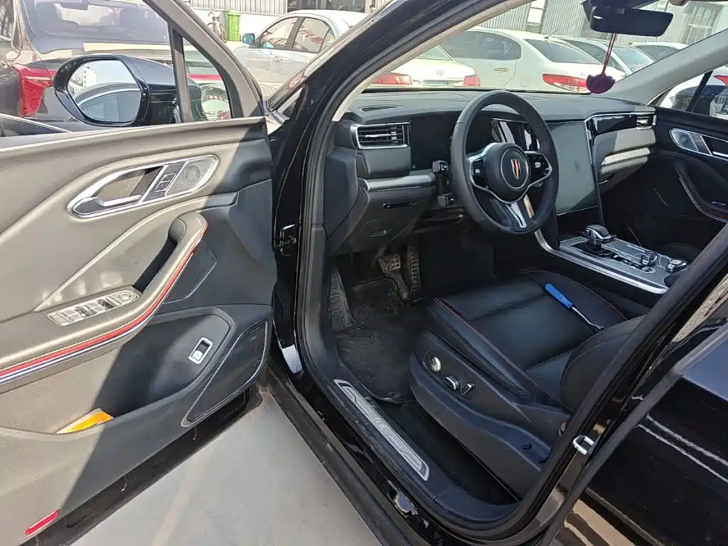 Hongqi Hongqi HS7 PHEV — миниатюра 16