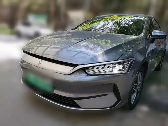 2023 BYD Qin